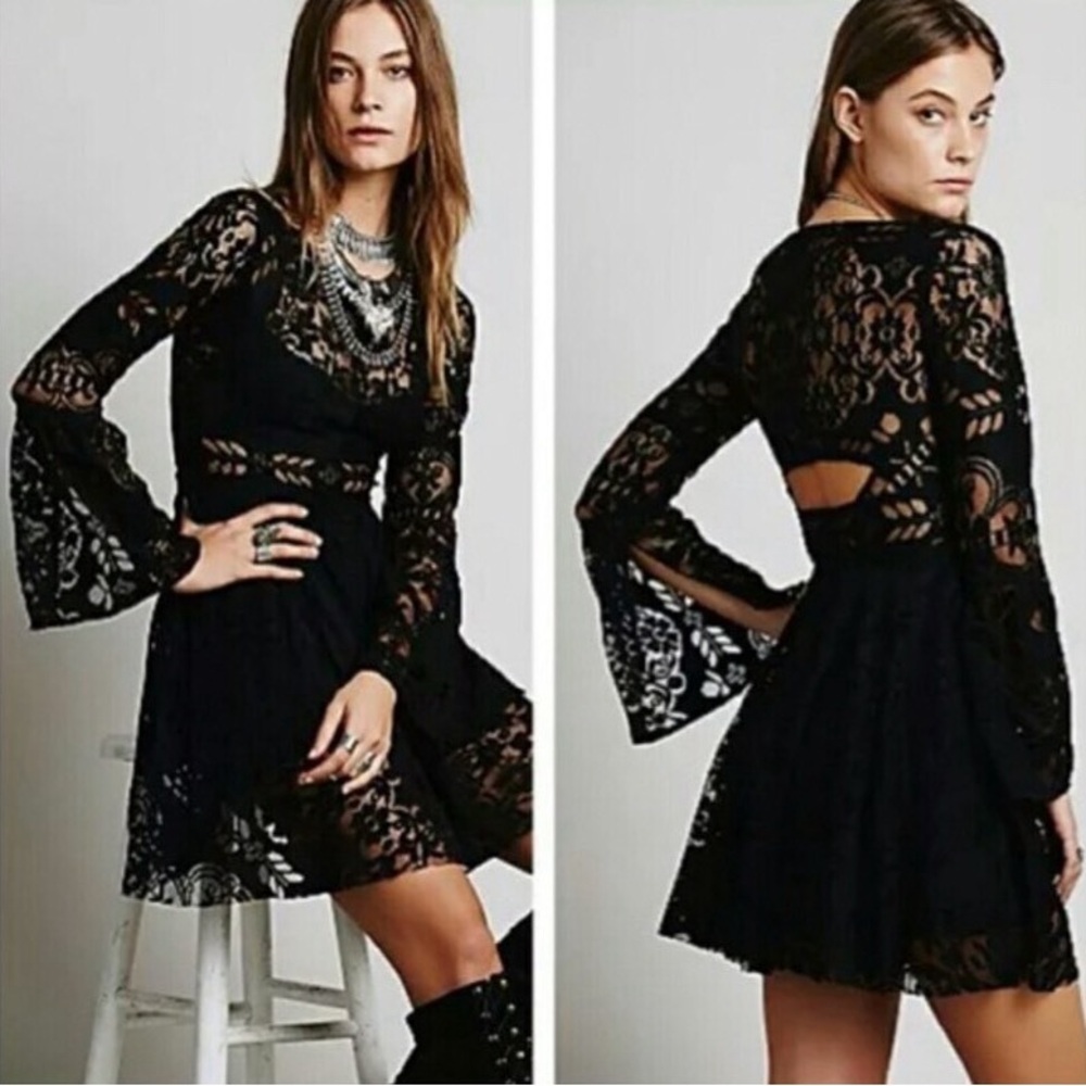 FREE PEOPLE LOVERS FOLK SONG SPANISH LACE MINI DRESS BLACK SIZE 2 MINT CONDITION